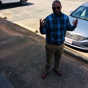 Meet your Posher, Corey